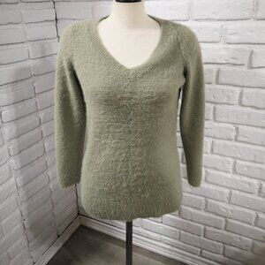 Ricki's Ladies Size Small Sage Green V-neck Eyelash Knit Straight Fit Sweater